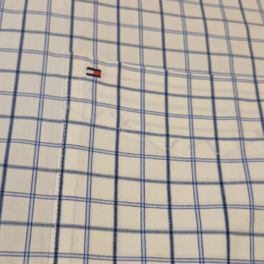 Tommy Hilfiger Blue and White Casual Button Down Shirt - Picture 5 of 14